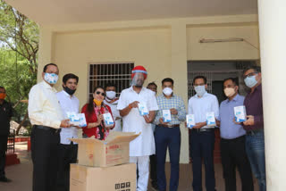 corona suspects will be screened with infrared thermometer in raipur