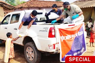 Police feeding food to remote villagers