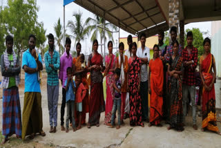 Sugarcane farming labors from Andhra struck in tamilnadu