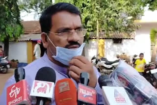 12 MLAs went to Umesh katti's House: MLA Anil Benake