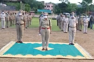 Bande Utkal Janani sings to encourage corona warriors in Dhenkanal