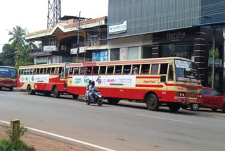 migrant labours news malappuram district  600 അതിഥി തൊഴിലാളികള്‍ക്ക് മടക്കയാത്ര ഒരുക്കി പെരിന്തല്‍മണ്ണ  അതിഥി തൊഴിലാളികള്‍ക്ക് മടക്കയാത്ര  പെരിന്തല്‍മണ്ണ വാര്‍ത്തകള്‍  പെരിന്തല്‍മണ്ണ താലൂക്ക്