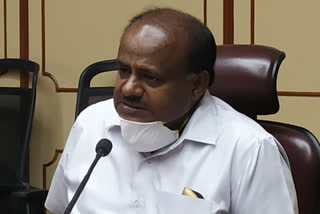 government flirting with lives of puc lecturers: Kumaraswamy