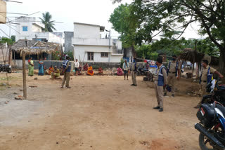 vegetables merchants protest in chodavaram vizag district