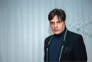 aashiqui star rahul roy to come on foot from mumbai to up