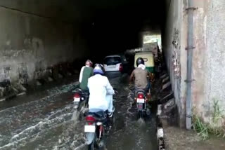 Water logging in bridge Prahlad Pur underpass delhi