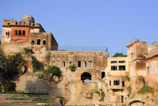 karachi's 200-year-old hindu temple, livelihood source for muslim youths