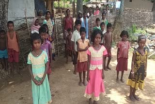 Mid-day meal money is not given to students in Chaibasa