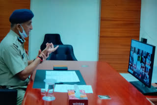 Delhi Police Commissioner addressed all SHOs through video conferencing