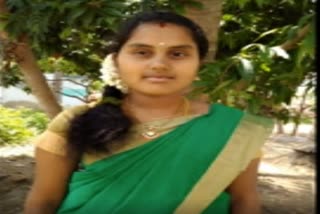 The mystery of teenage women death  mystery death  Tirupattur women death  இளம்பெண் மரணத்தில் மர்மம் நீடிப்பு  திருப்பத்தூரில் இளம்பெண் மரணம்