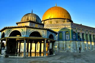 al-aqsa-mosque-re-opens-in-jerusalem