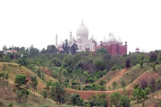 agra containment zone