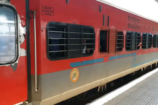 train again started inbetween lockdown in bilaspur