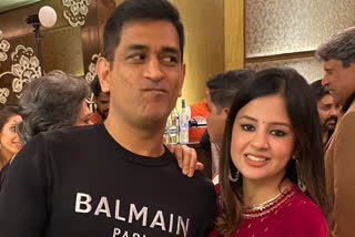 sakshi singh dhoni revealed that ms dhoni along with his family will go to uttrakhand