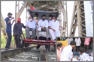 mp bharat visit road cum rail bridge in rajamahendravaram