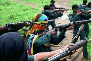 Maoists torch vehicles of road construction company in Jharkhand: Police