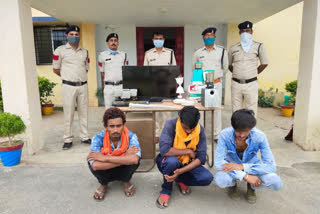 arrested of Theft accused at surajpur news