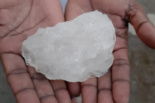 heavy hailstorms fall in guntur district