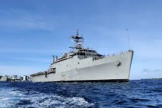 naval-ship-carrying-685-stranded-indians-leaves-sri-lanka