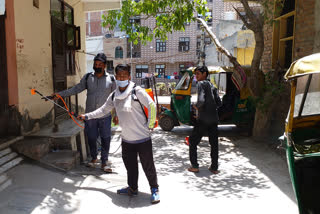 jhadoda nisvarth curfew sewa dal sanitizing chandan vihar colony