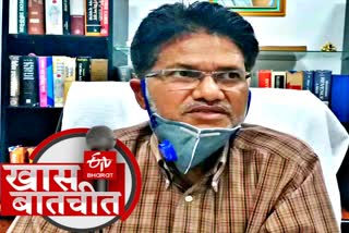 banswara collector kailash bairava  special conversation with etv bharat  कलेक्टर कैलाश बैरवा  corona free banswara  कोरोना फ्री हुआ बांसवाड़ा  कोरोना पॉजिटिव केस