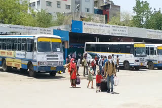 private bus in jaipur,  jaipur news,  rajasthan news,  etvbharat news,  प्राइवेट बस एसोसिएशन,  Rajasthan Private Bus,  जयपुर में प्राइवेट बस, जयपुर में लॉकडाउन,  राजस्थान में कोरोना वायरस,  coronavirus in rajasthan