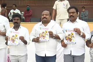 minister gangula kamalakar participated in telangana formation day celebrations in karimnagar