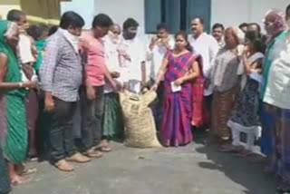 subsidy seed disribution to farmers in icchapuram sachivalayam centre