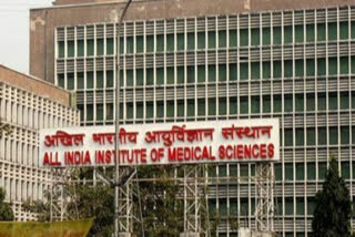 delhi AIIMS 3 OT Technician found Corona positive