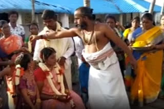 puducherry volunteers helped for physically challenged woman marriage