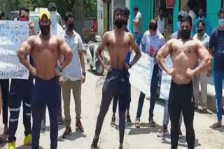 Protest for Demanding to open gym from government in delhi