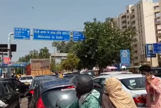 drivers are facing problems as every border of delhi seal for 7 days