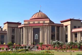 regular-bench-of-bilaspur-high-court-will-hear-on-the-petition-of-former-secretary-of-bastar-university