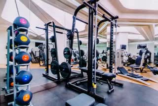 police raid in open gym in gurugram