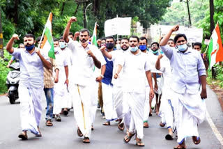 ദേവികയുടെ ആത്മഹത്യ  യൂത്ത് കോൺഗ്രസ് പ്രതിഷേധം  കാസർകോട് കലക്‌ടറേറ്റ്  Suicide of Devika  Youth Congress  Kasaragod protest