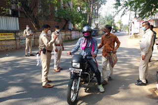 wearing masks in Jharkhand