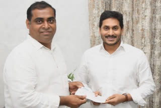 73lakhs donated to cm relief fund