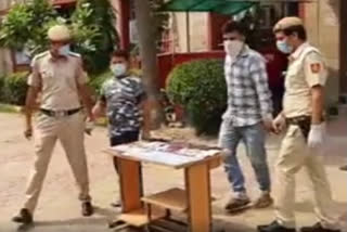 delhi police arrested two thug in vasant kung