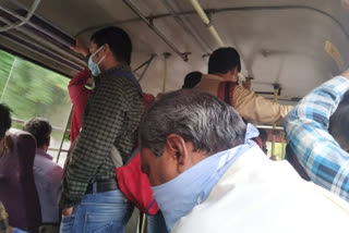 auto, gramin seva charging extra fair in delhi during unlock-1