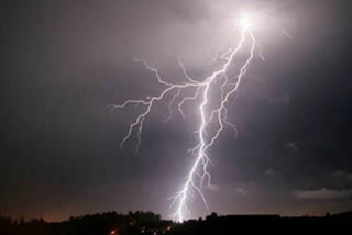 Death of a person working in the field due to lightning in kawardha