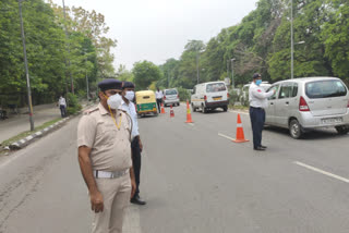 Delhi Traffic Police focus on lane driving in accident prone area