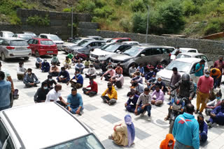 Sweeper staff strike in solan