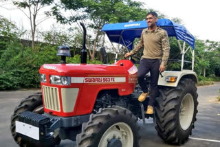 MS Dhoni seen driving tractor, video posted by Chennai Super Kings, ଧୋନିଙ୍କ ଟ୍ରାକ୍ଟର ଚଲାଇବା ଭିଡିଓ, ସିଏସକେ