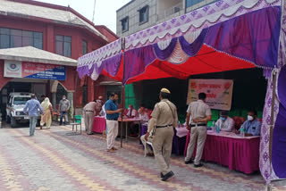 Medical camp organized for police staff at Mohan Garden police station