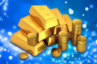 Gold prices decline Rs 20 on weak global cues