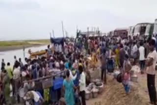 east godavari dst kotthapalli mandal upada fish market rush