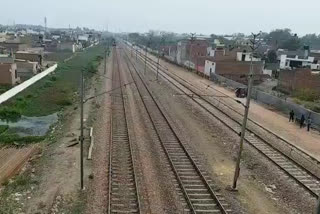 hit by goods train in aligarh