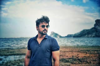 tovino  ഇസക്ക് കൂട്ടായി കുഞ്ഞനുജൻ  ടൊവിനോ  ടൊവിനോ തോമസ് കുഞ്ഞ്  ആൺകുഞ്ഞ്  രണ്ടു മകൻ  ലിഡിയ  Tovino Thomas shares his happiness  malayalam actor new born baby  tovino second child