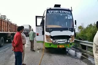 Sudden fire in bus carrying migrant laborers from Jalandhar to Uttar Pradesh