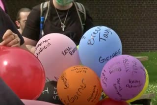balloons-released-in-honor-of-floyd-others-killed